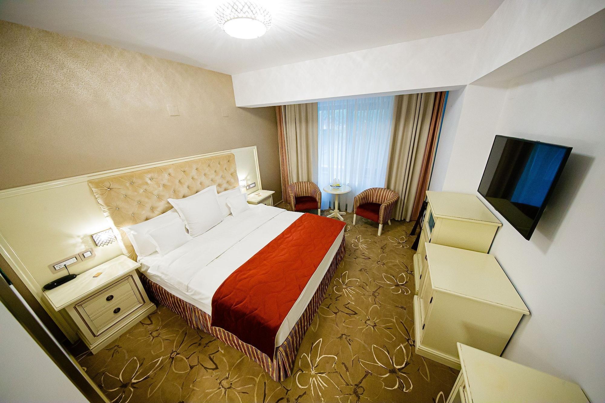 Pleiada Boutique Hotel & Spa Iasi Buitenkant foto