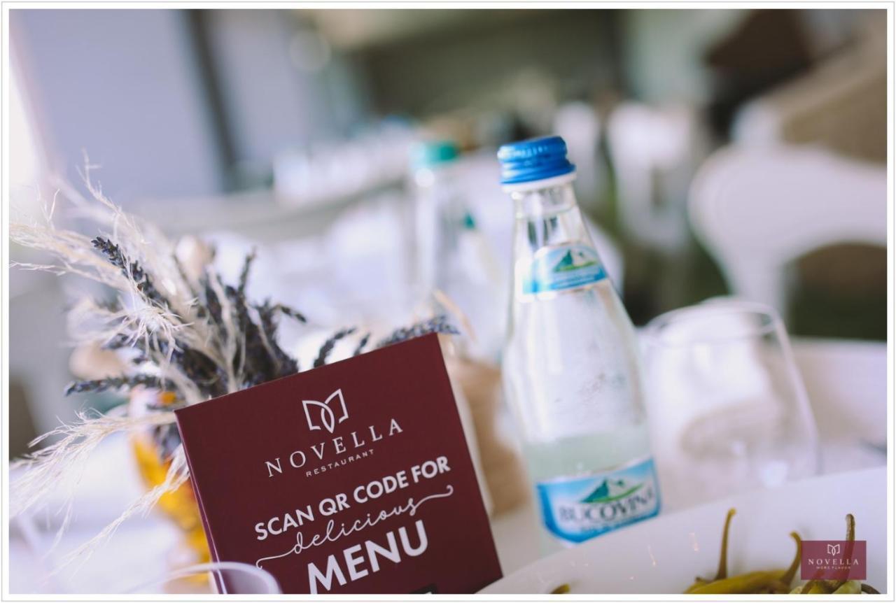 Pleiada Boutique Hotel & Spa Iasi Buitenkant foto A bottle of Novella