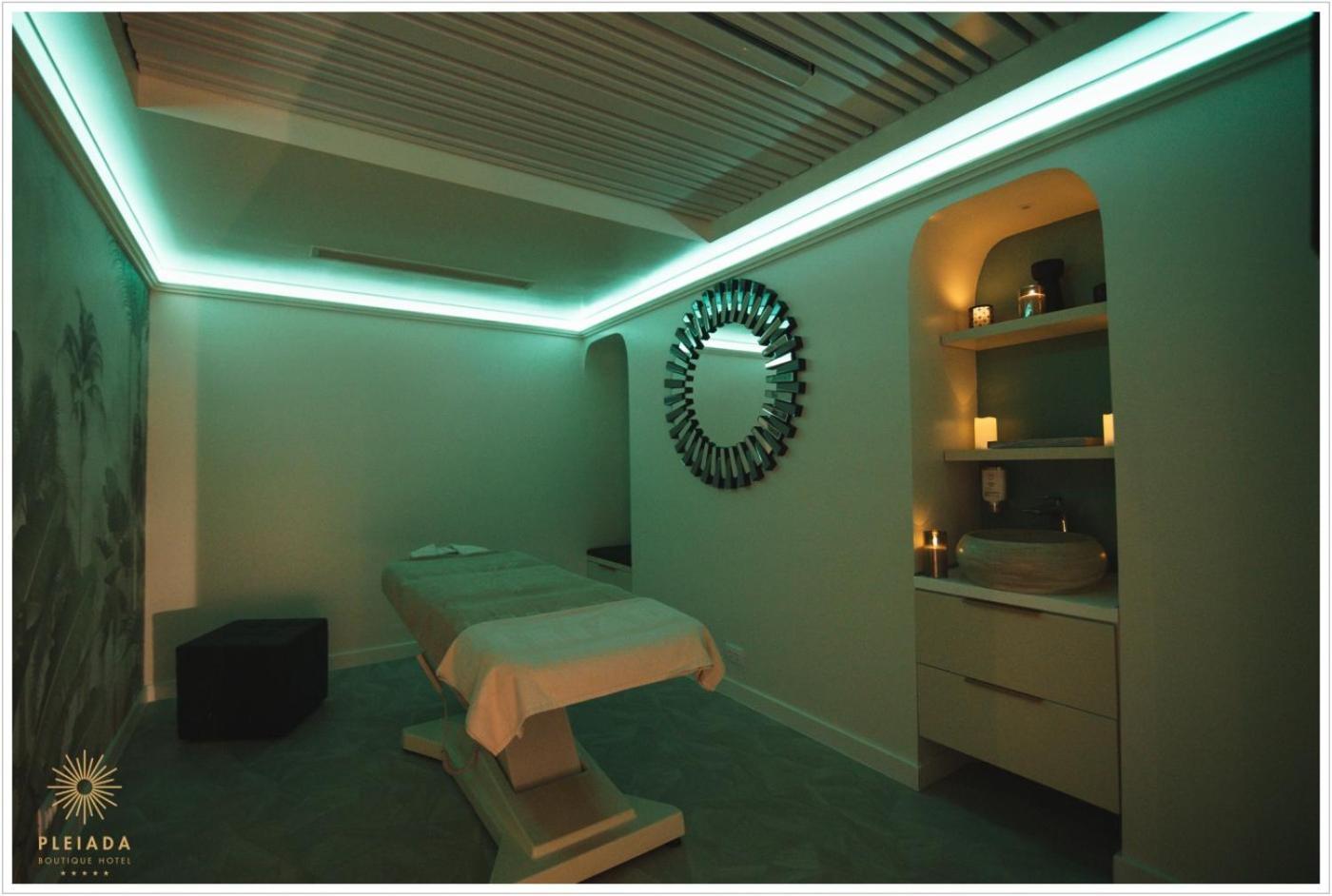 Pleiada Boutique Hotel & Spa Iasi Buitenkant foto Spa at the hotel